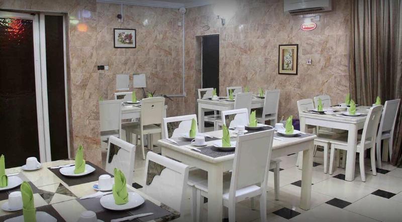 Dublina Suites Festac Town Exterior foto
