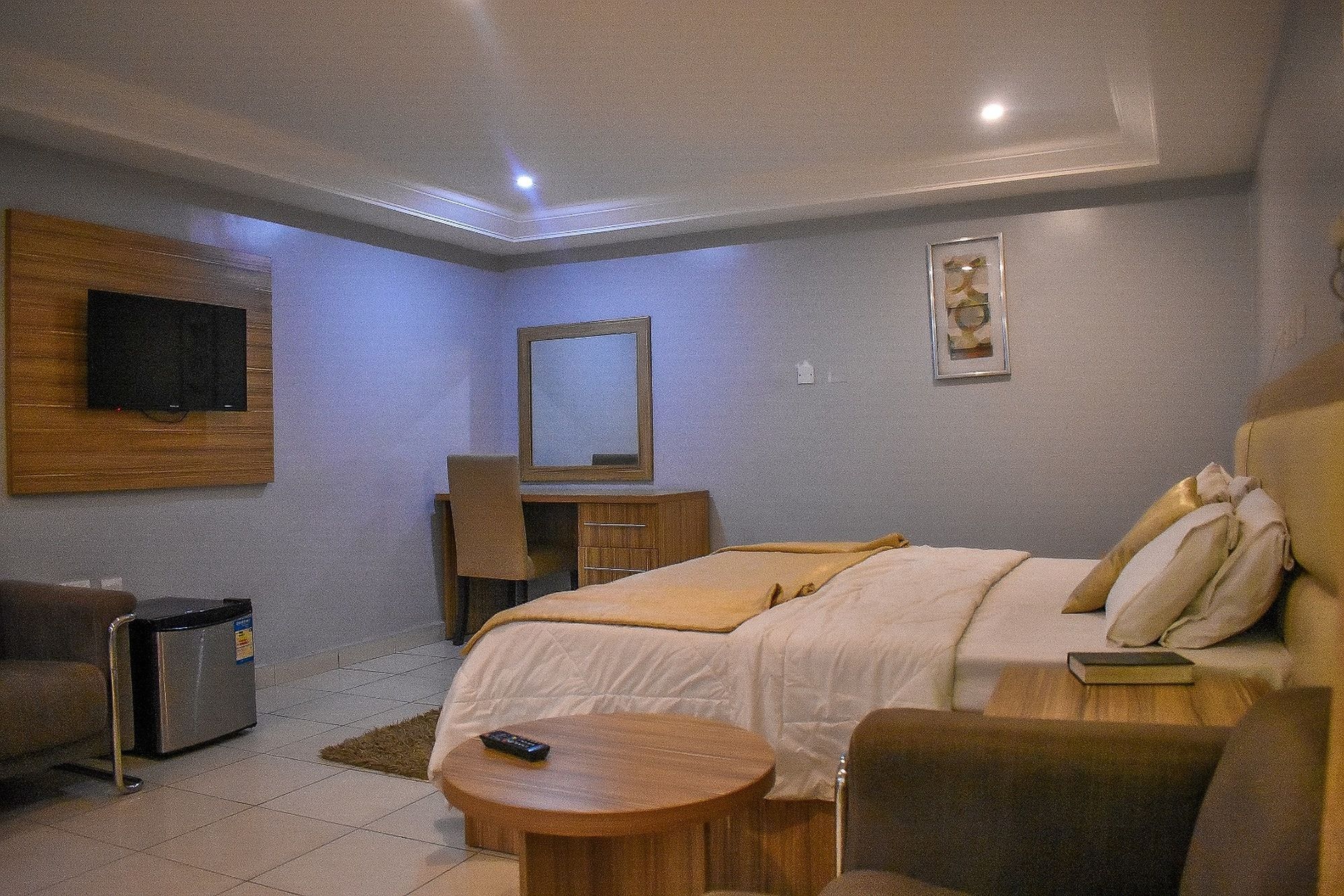 Dublina Suites Festac Town Exterior foto
