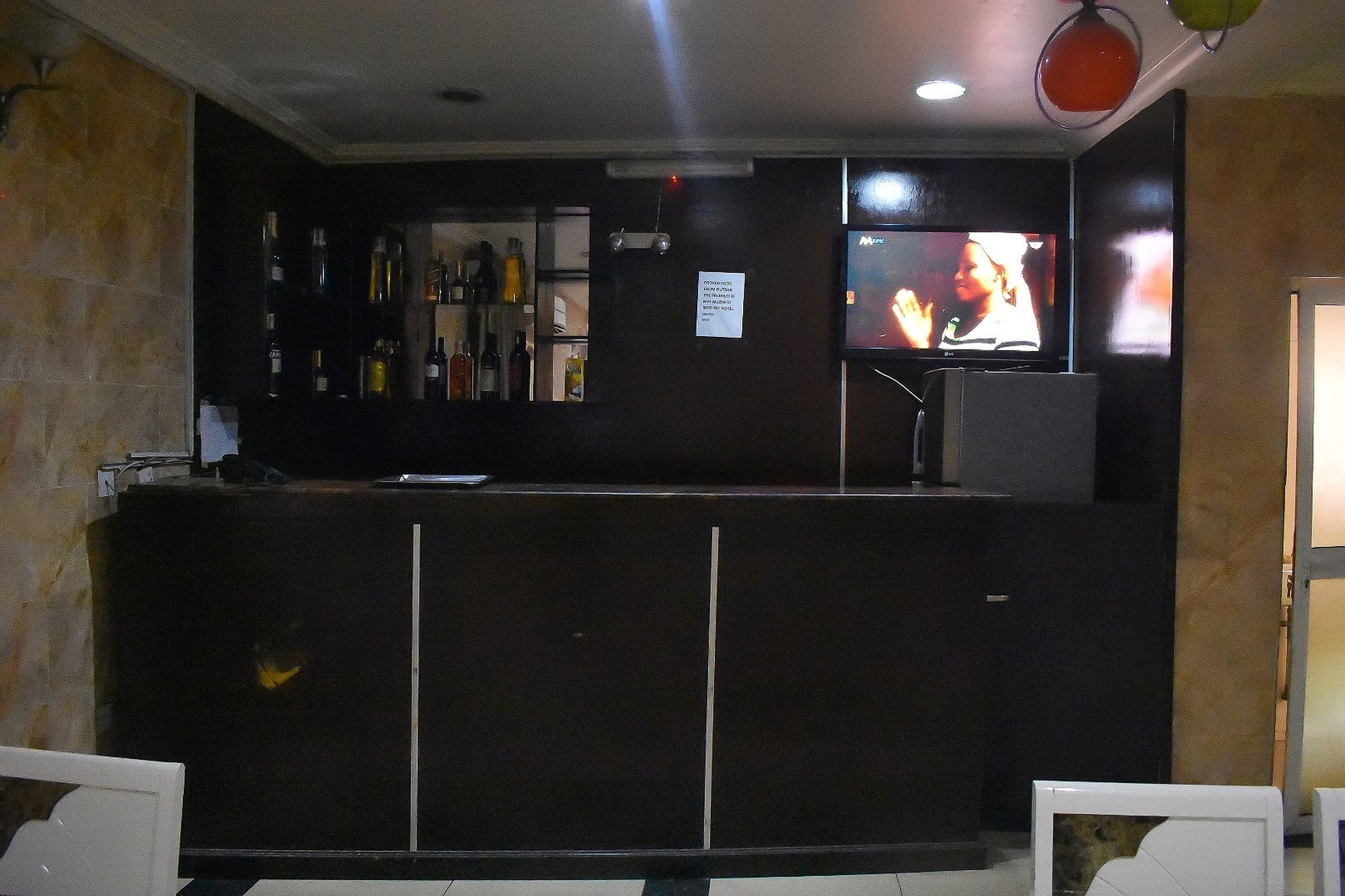 Dublina Suites Festac Town Exterior foto