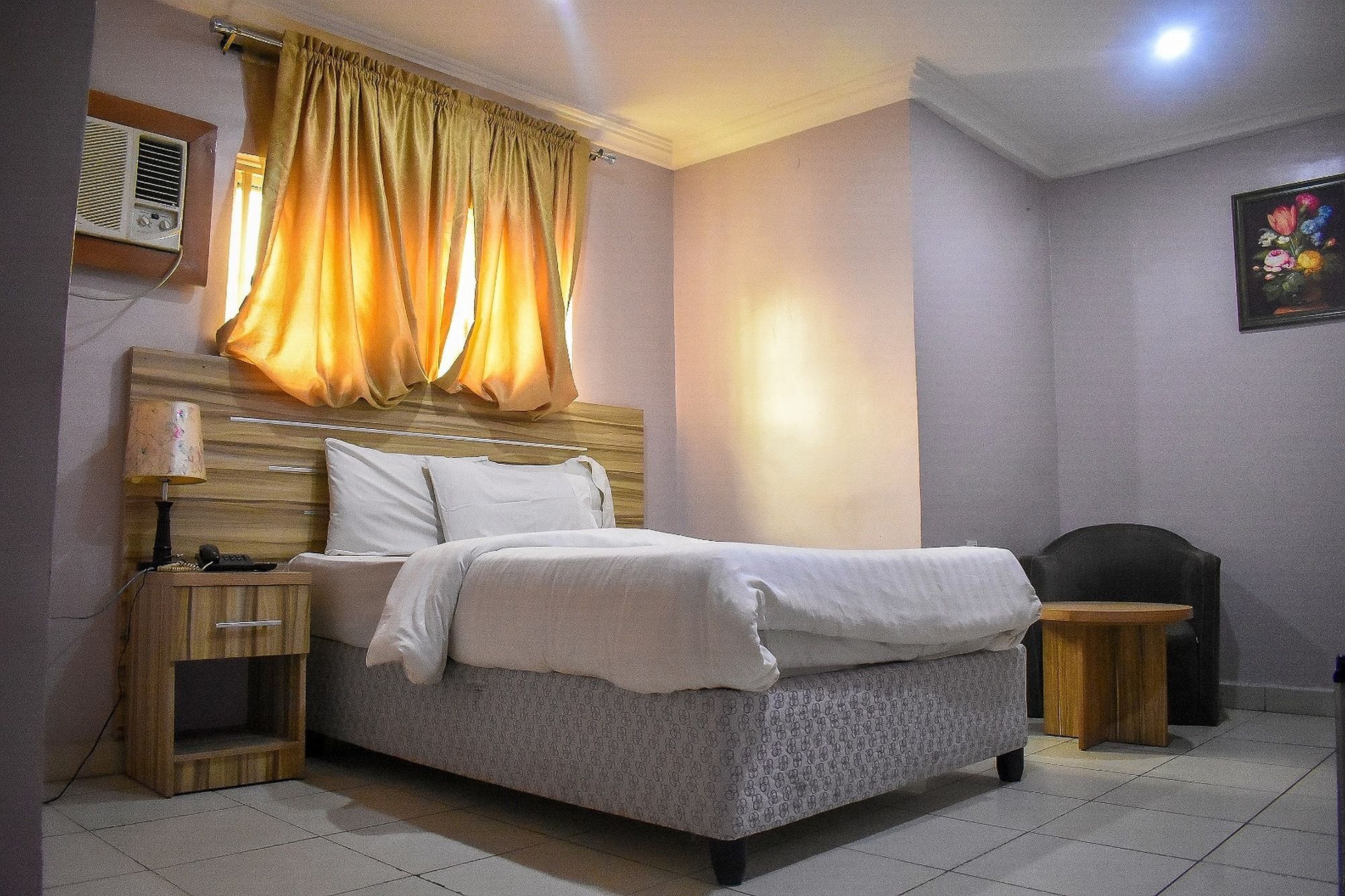 Dublina Suites Festac Town Exterior foto